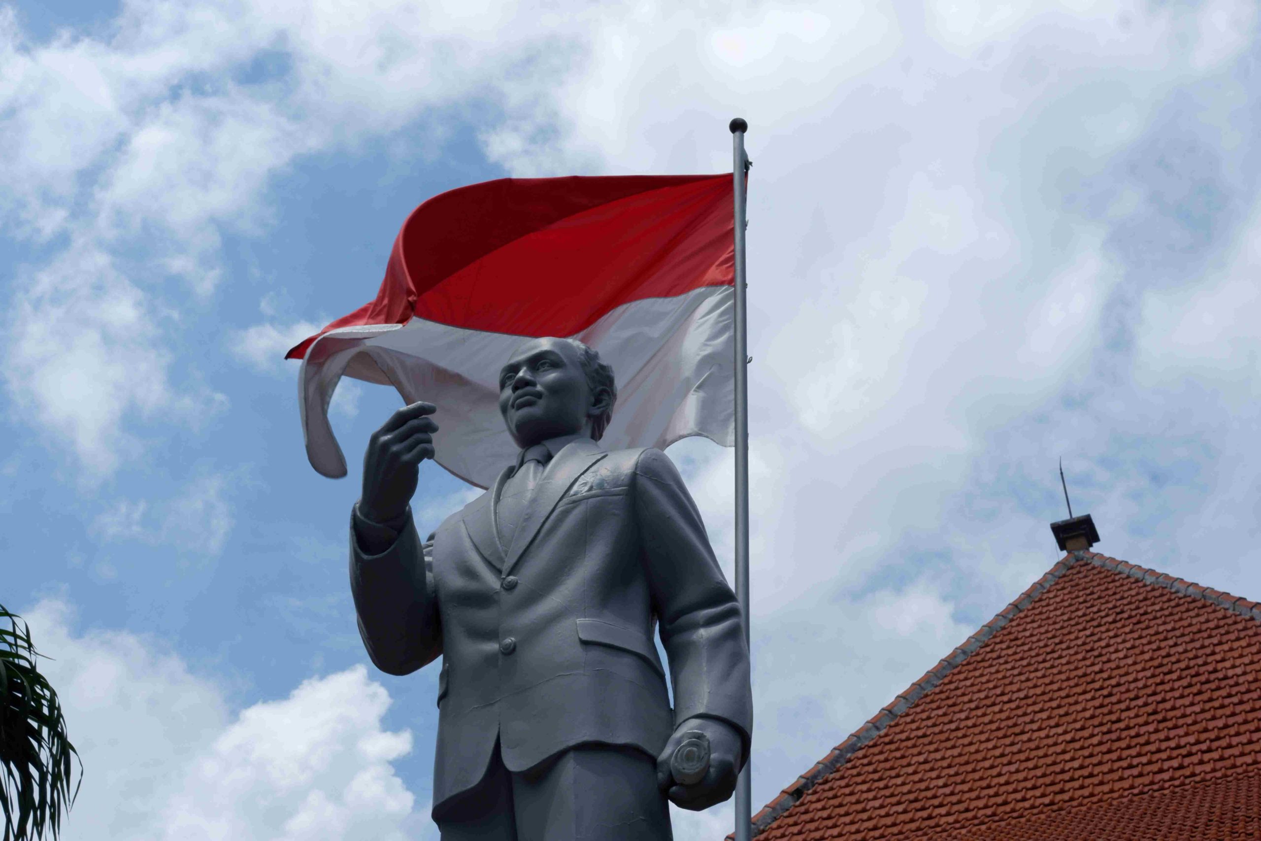 Menelusuri Jejak Dr. Soetomo di Gedung Nasional Indonesia