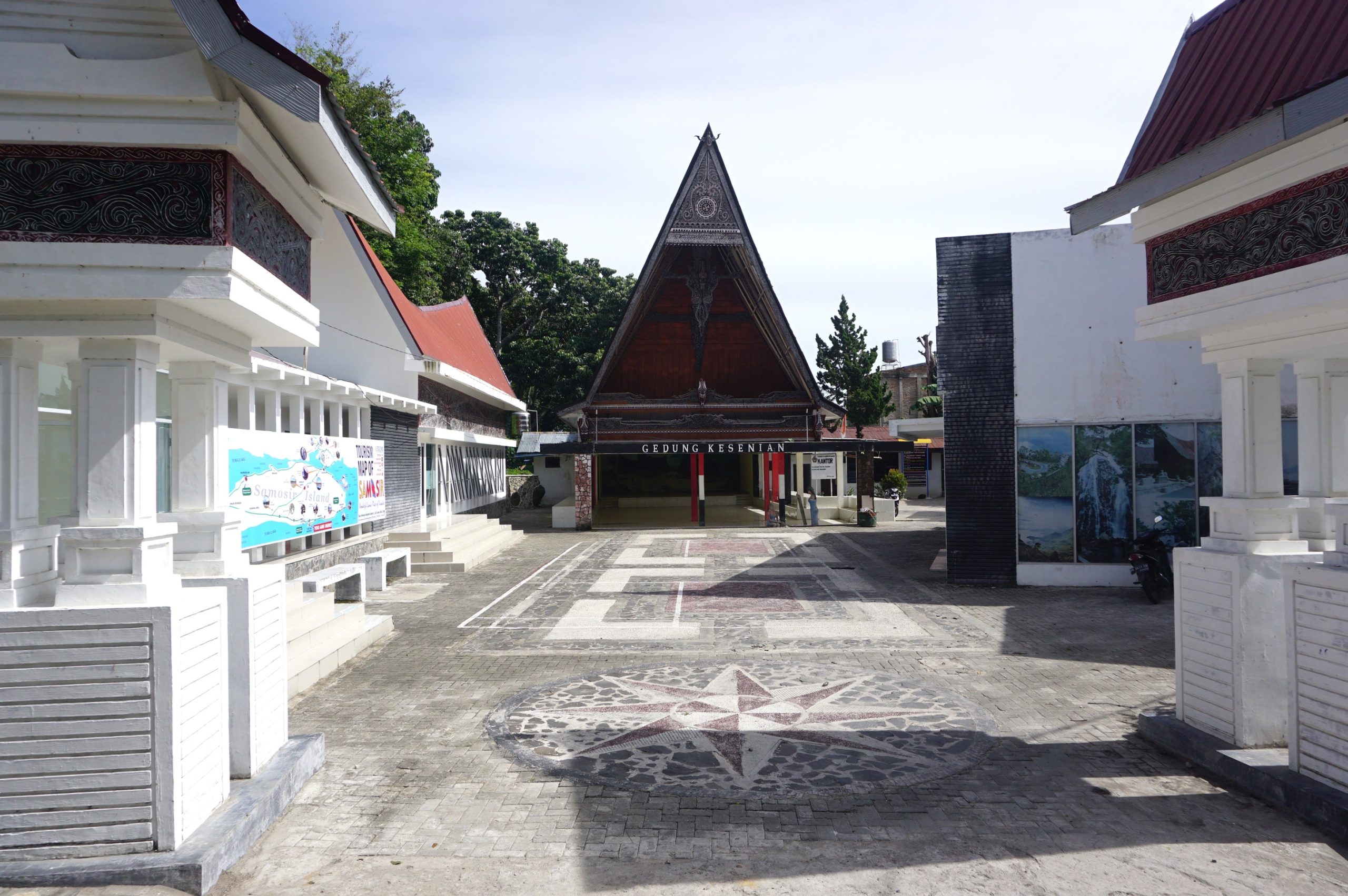 Apa Cari Kak? Mungkin, Pulau Samosir Jawabannya!